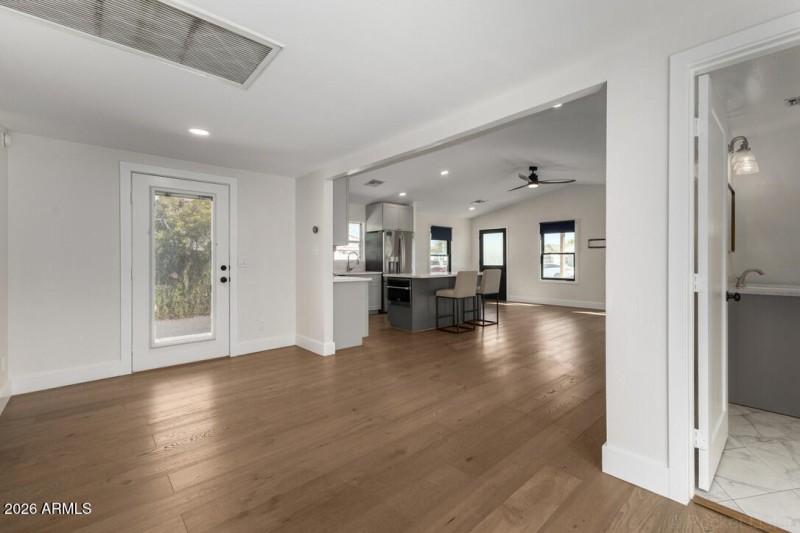 465A743E-B7EF-4BAD-86F8-92F166DC9640_1_1