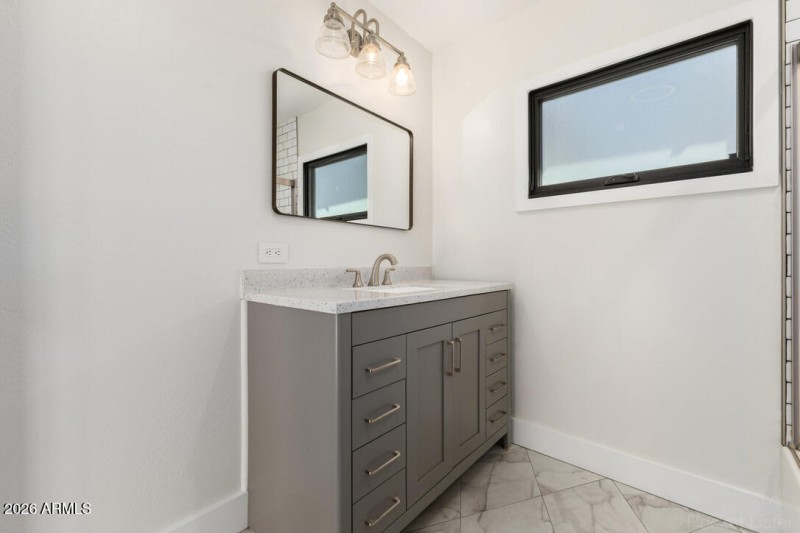 0B8DE05E-A840-4B0F-9017-1D2B14820B28_1_1