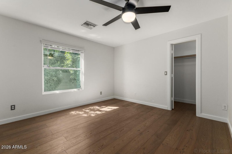 8880702B-5642-4842-97A7-3998FF34C25B_1_1