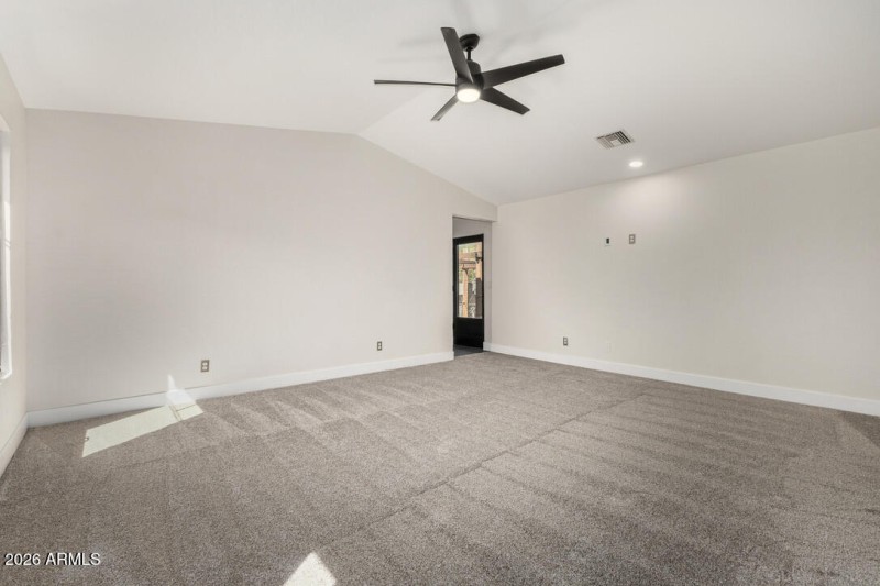 B47689EE-62EB-48F9-A3F7-3F3B7BB3DF46_1_1