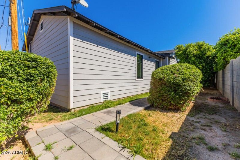 CEDA0843-1D8F-4418-AC3B-495E0F741878_1_1