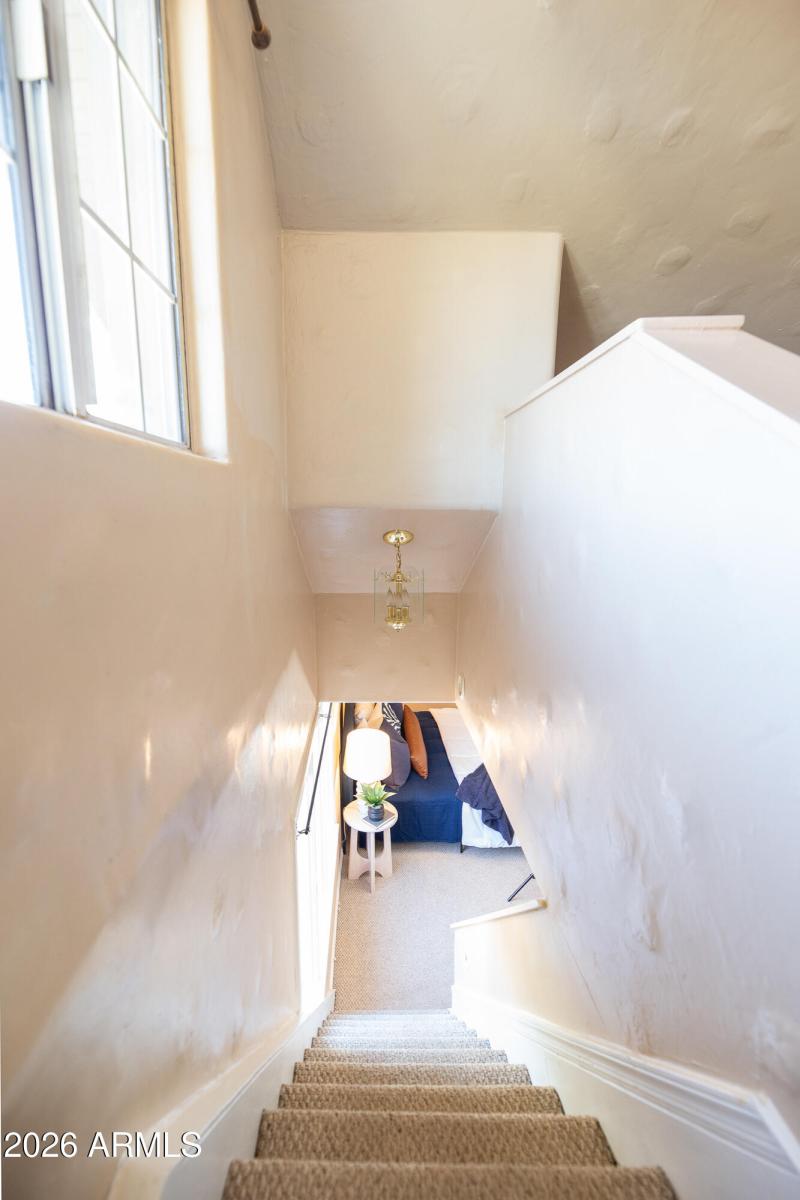 1636 E Pinchot Ave (32)