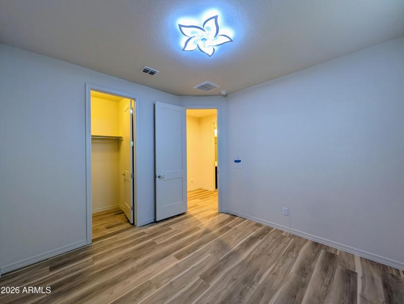 PXL_20260308_010918495