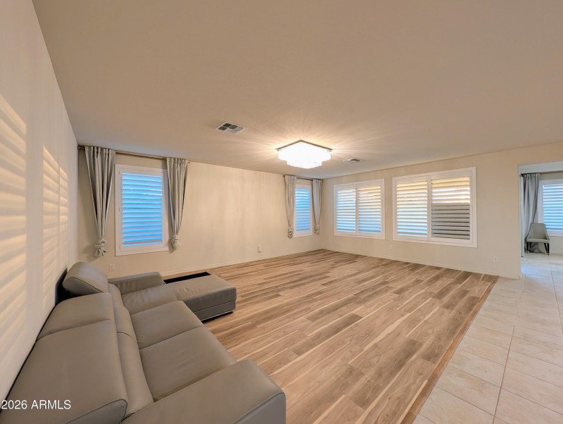 PXL_20260308_011748556