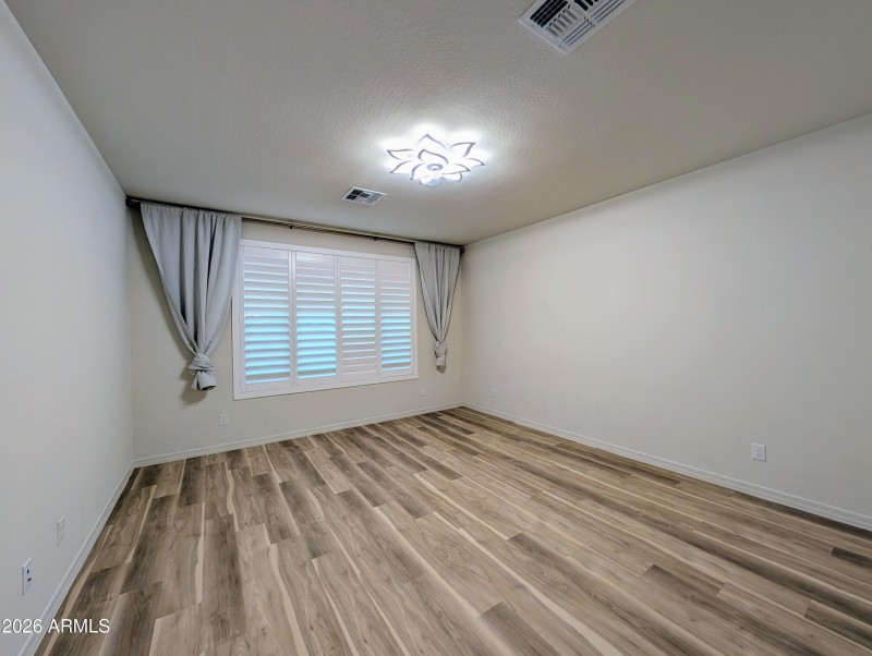 PXL_20260308_012007064