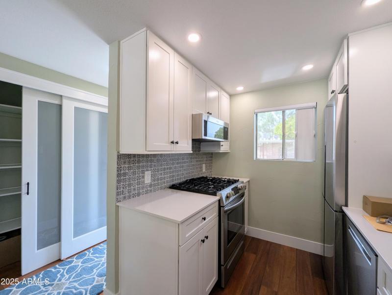 PXL_20250810_222000878