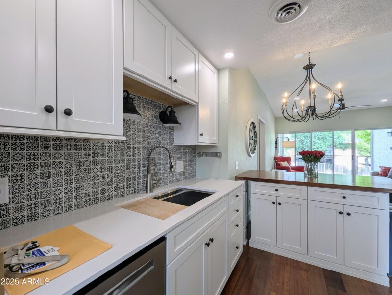 PXL_20250810_222029612