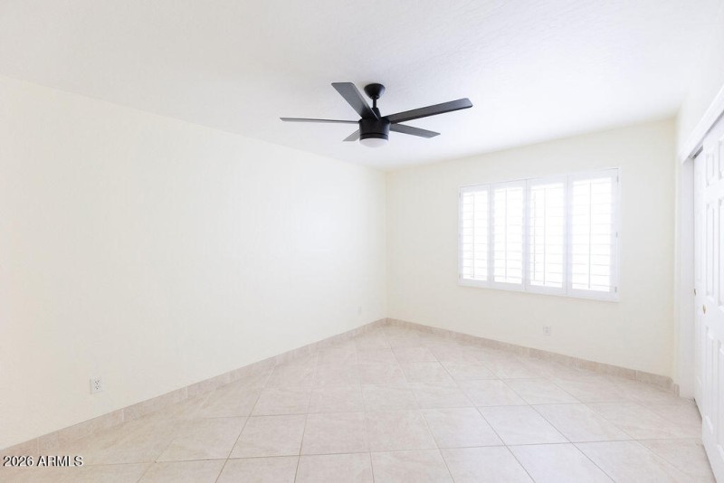 Bedroom 5 (Basement)