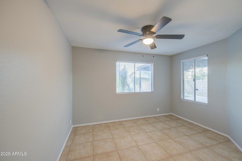 Bedroom 2-pic 1