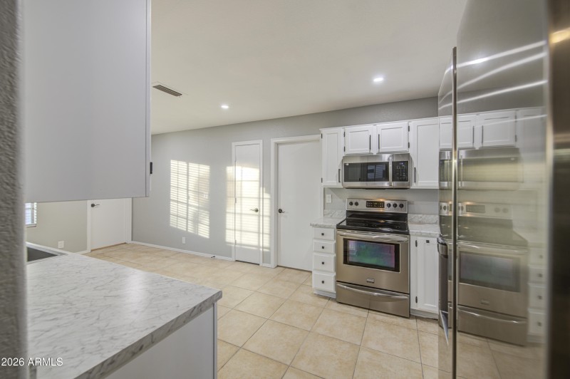 Kitchen 7