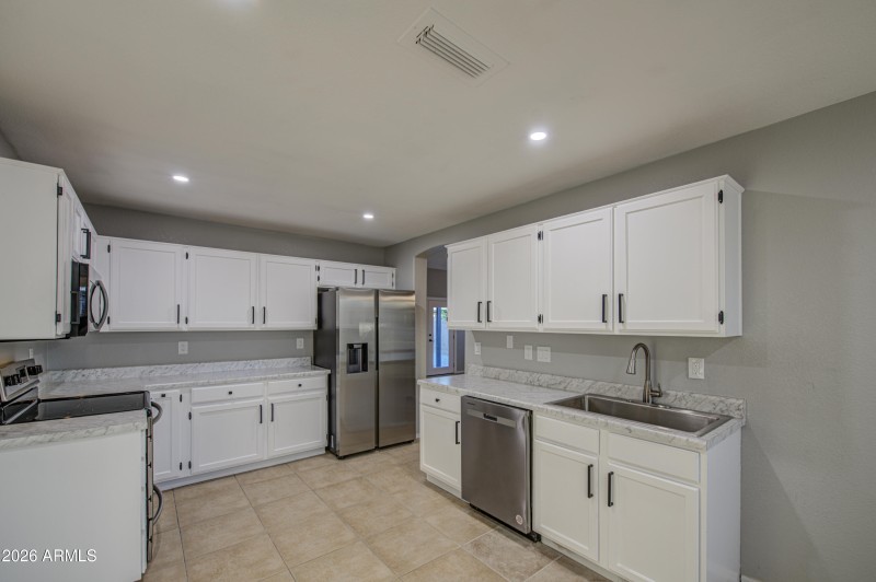 Kitchen 3