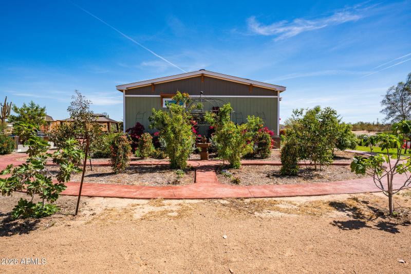 North side with lush vegetation