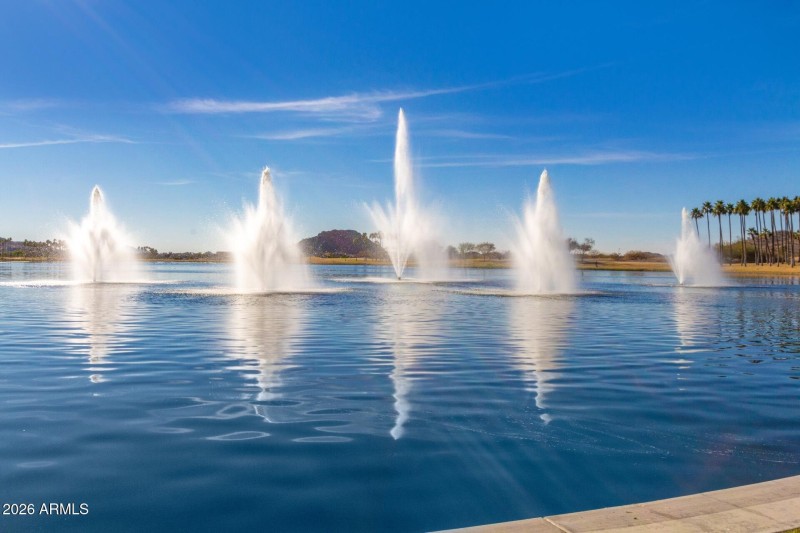 North Lake Fountains