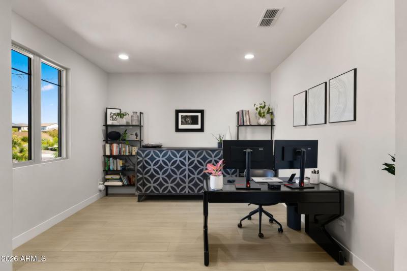 Office or Extra Room at Entry