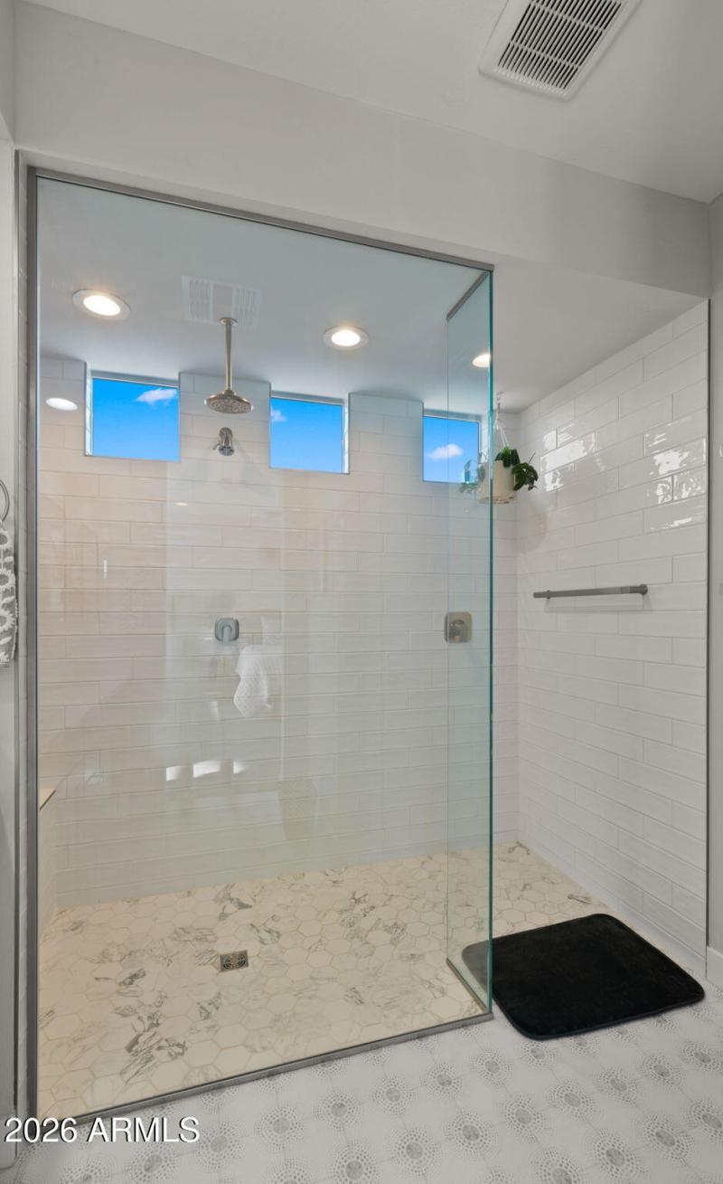 Large Walk In Shower