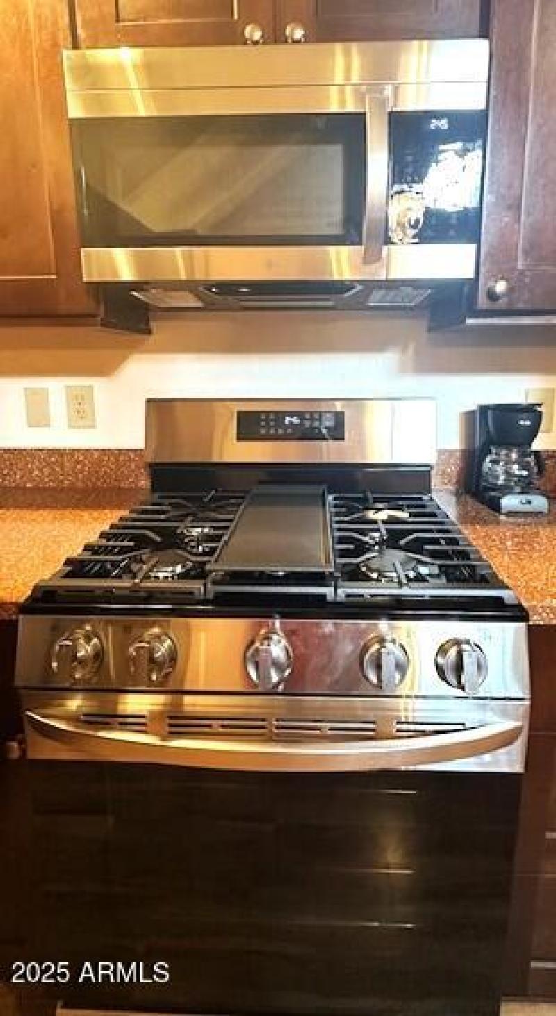 2025 SS Microwave and Stove
