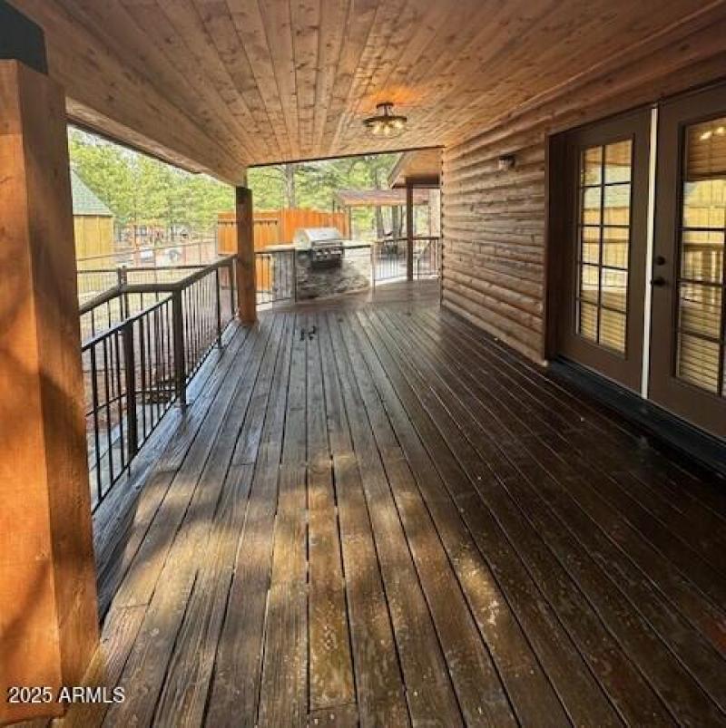 Side Wrap-around Patio