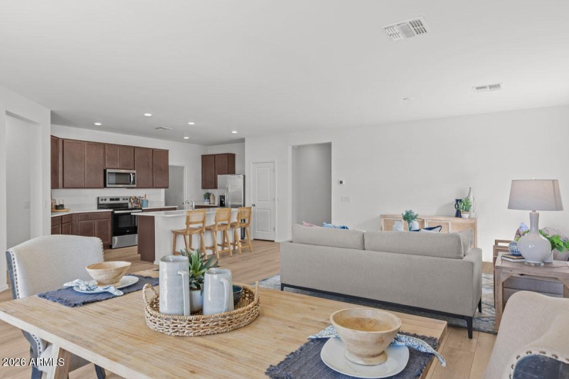 KBPHX_MIR_SkylineVillageEnclaves-Lot67_1