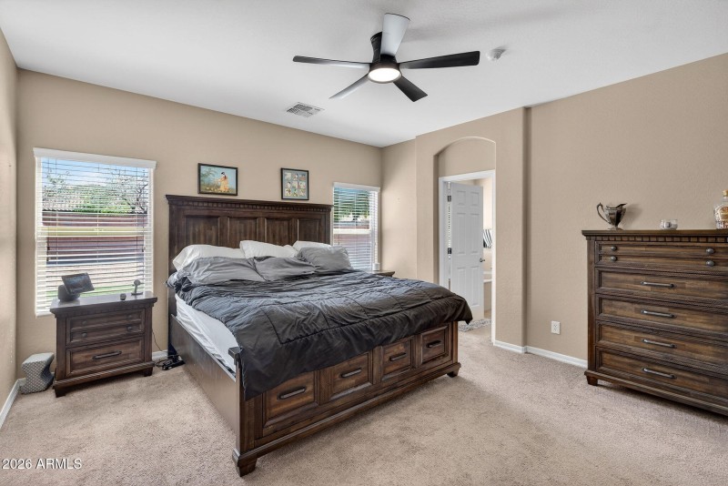 15-web-or-mls-038Hemlock St