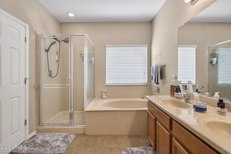 19-web-or-mls-043Hemlock St