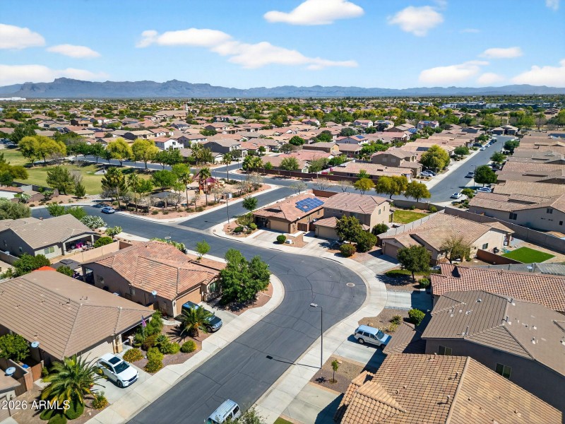 46-web-or-mls-010Hemlock St