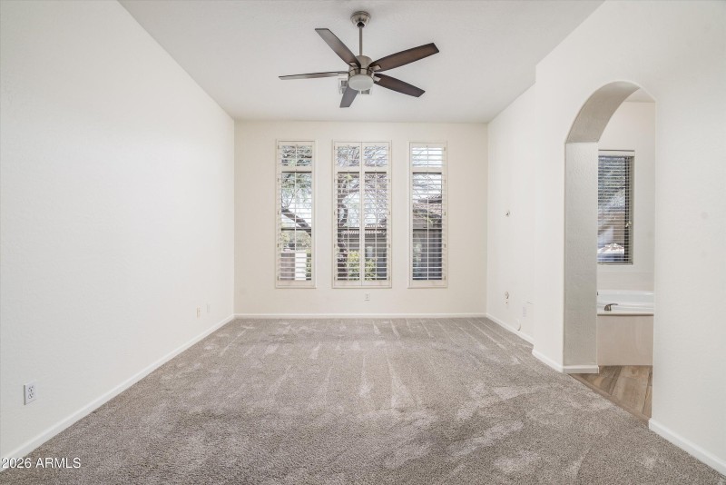 22-20802 N Grayhawk Dr #1184 (20 of 27)