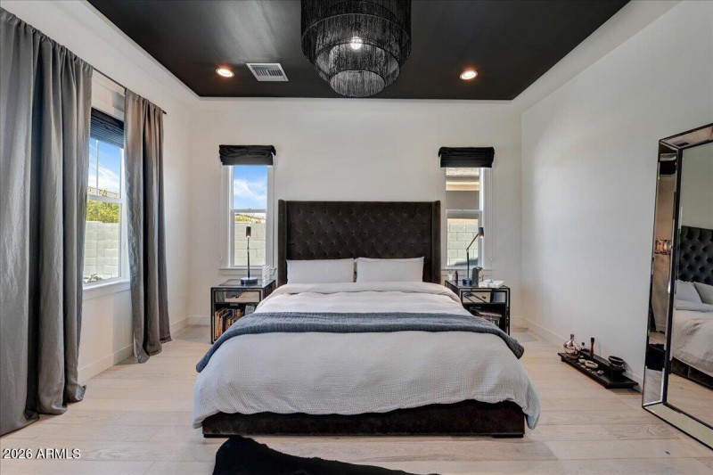 Primary Suite Detail