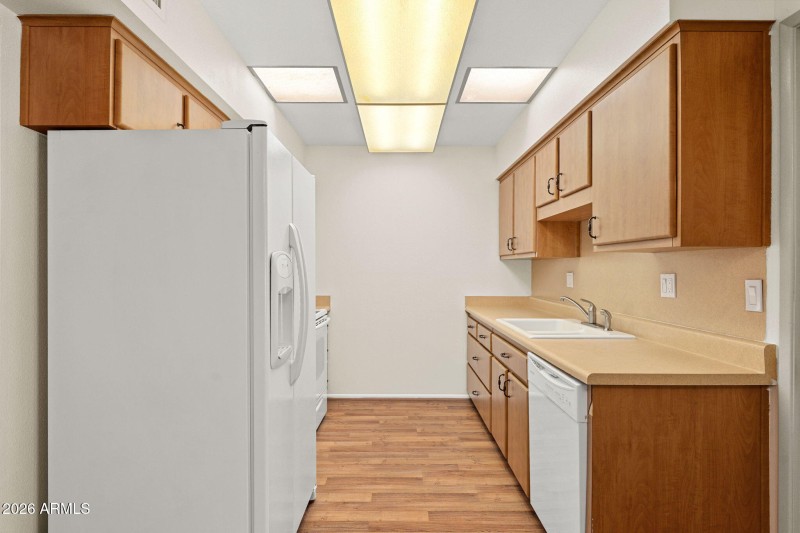 13066 N 100th Ave - 13