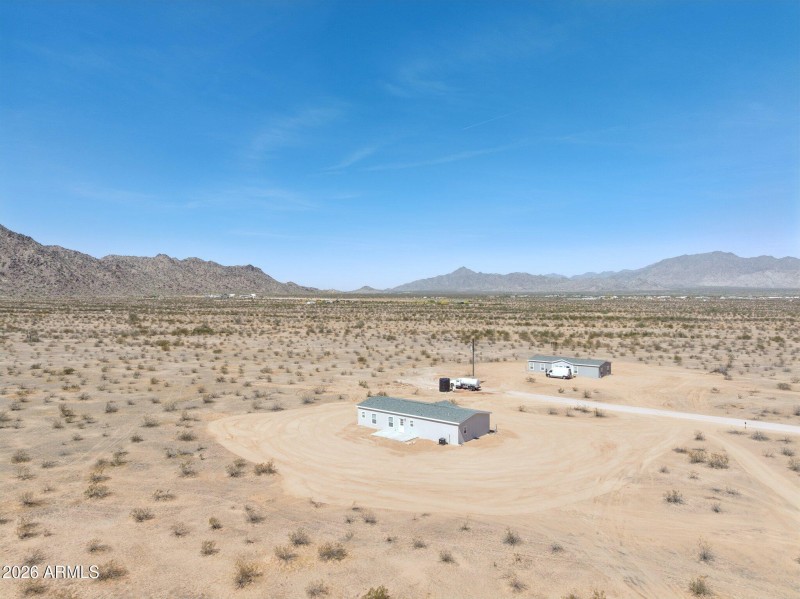 34-web-or-mls-18230-n-meadow-ln-rd