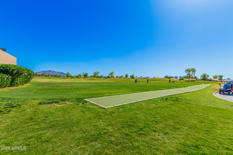 COMMUNITY GOLF RANGE