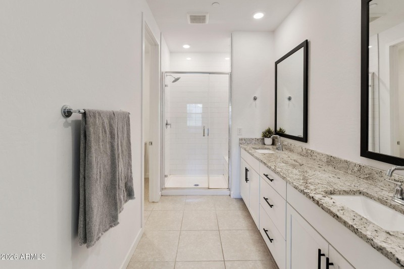 36-web-or-mls-DLB_0336