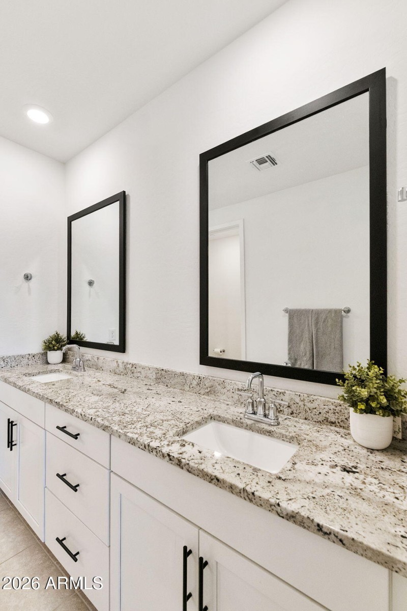 18-web-or-mls-DLB_0282