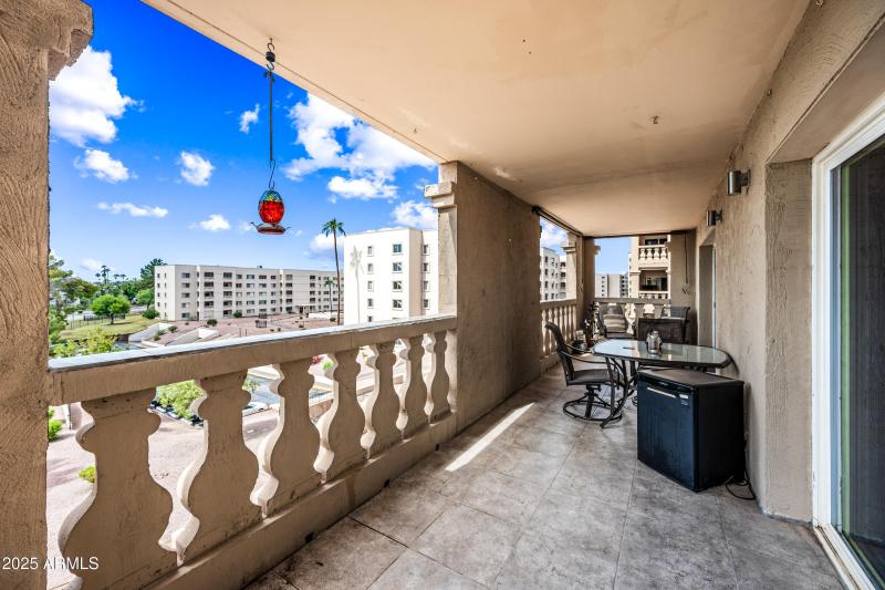 23-7940ECR411-ocupix