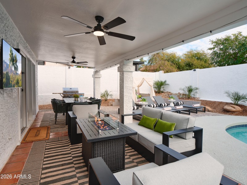 Outdoor Family Room