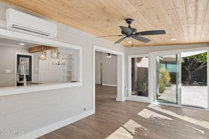 19-web-or-mls-2335-s-orange