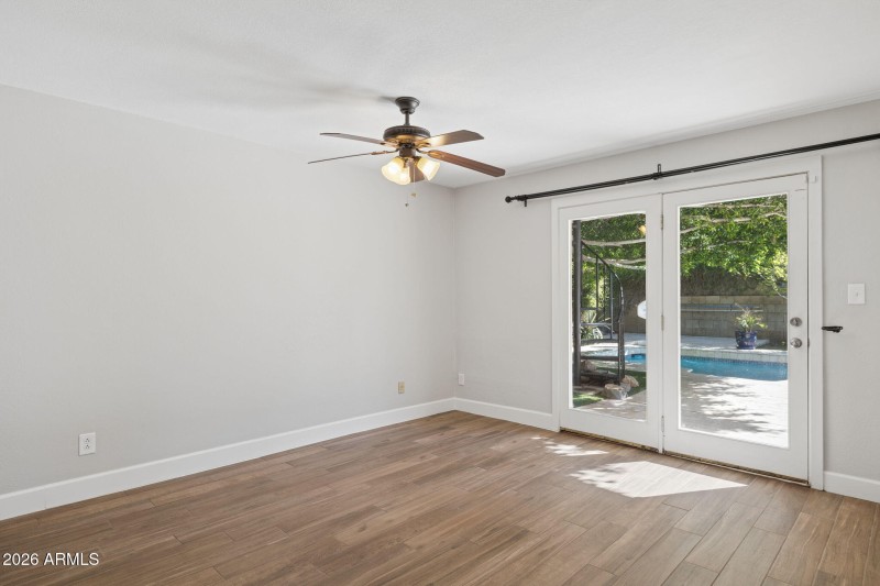 21-web-or-mls-2335-s-orange