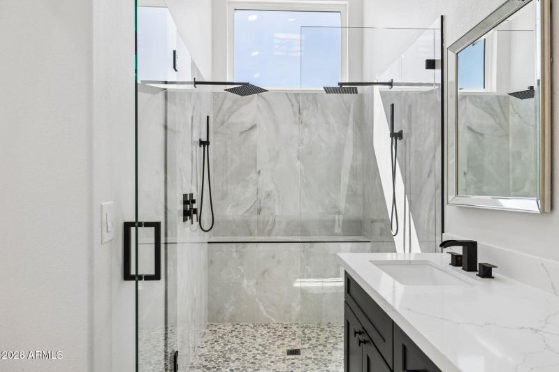 30-web-or-mls-8833-e-charter-oak-dr