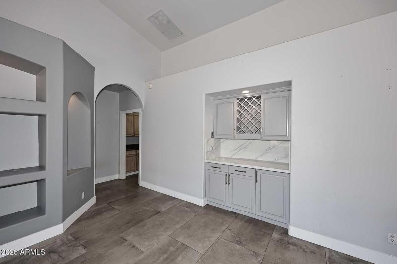 Family Room-Wine Bar