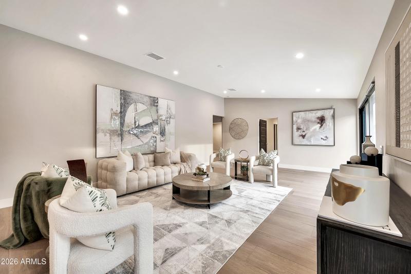 1955 E Greenway Rd-4