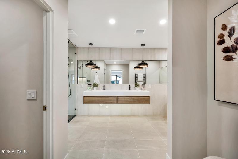 1955 E Greenway Rd-30