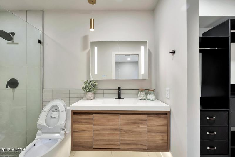 1955 E Greenway Rd-61