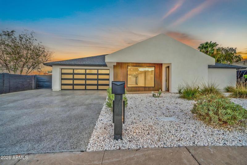 1955 E Greenway Rd Sunset 1