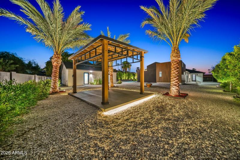 1955 E Greenway Rd Twilight-5