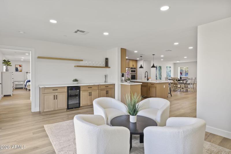 8632 E Highland Ave Scottsdale - 308