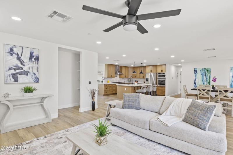 8632 E Highland Ave Scottsdale - 248