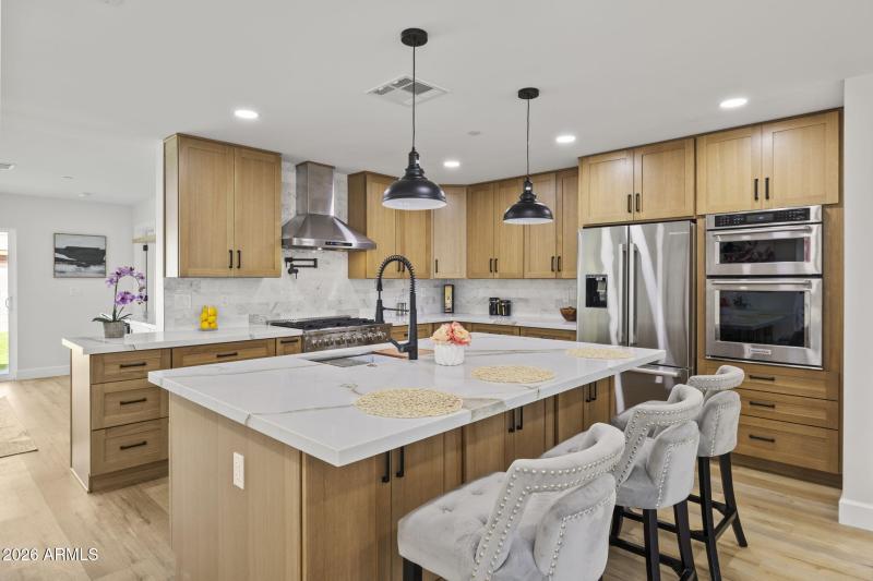 8632 E Highland Ave Scottsdale - 268