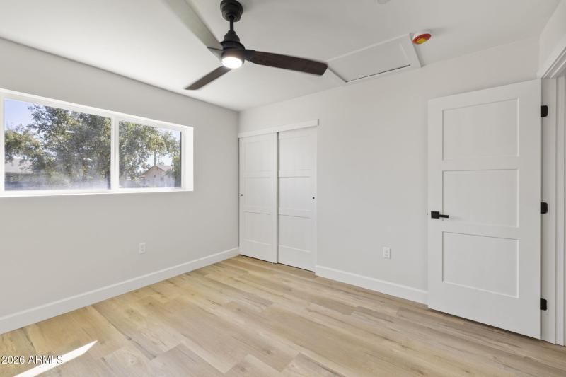 8632 E Highland Ave Scottsdale - 329