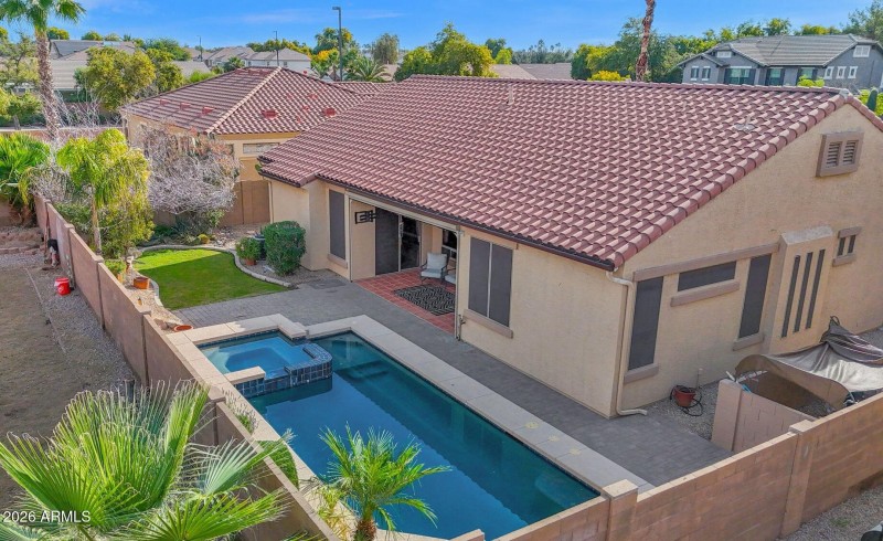 Welcome to 3810 E Latham Ct!