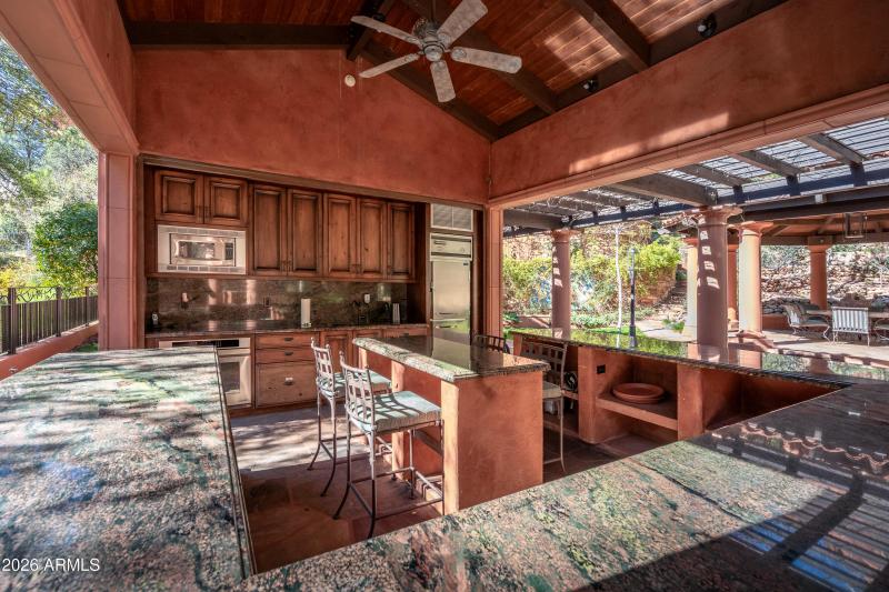 Complete Outdoor Kitchen