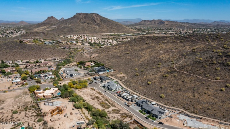 23650 N 63rd Dr 9-19